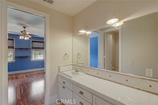 Detail Gallery Image 37 of 75 For 19441 Calle Teresa, Murrieta,  CA 92562 - 5 Beds | 4/1 Baths