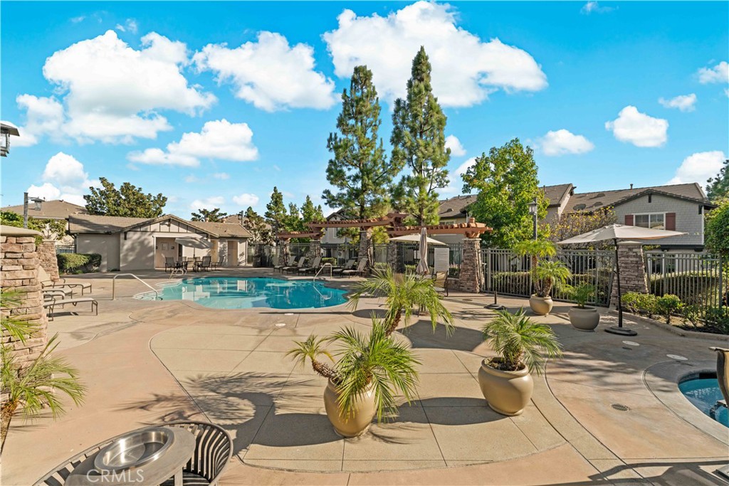 MLS #OC25254109 image #28