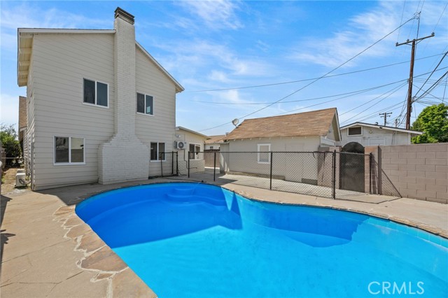 Detail Gallery Image 24 of 28 For 1520 S Olive Ave, Alhambra,  CA 91803 - 4 Beds | 3/1 Baths
