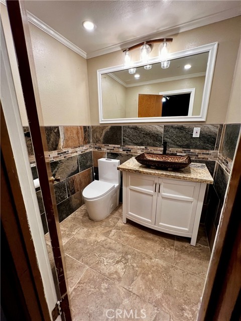 Detail Gallery Image 21 of 35 For 1830 N Sycamore Ave, Rialto,  CA 92376 - 4 Beds | 2/1 Baths