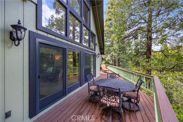 Detail Gallery Image 60 of 75 For 180 Grass Valley Rd #29,  Lake Arrowhead,  CA 92317 - 4 Beds | 5/1 Baths