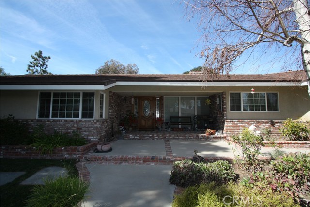 9423 Beckford Avenue photo 7