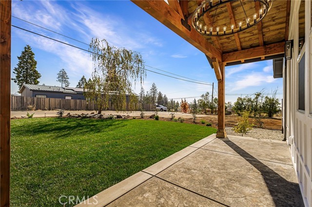 Detail Gallery Image 9 of 44 For 5887 Orrin Dr, Paradise,  CA 95969 - 2 Beds | 2 Baths