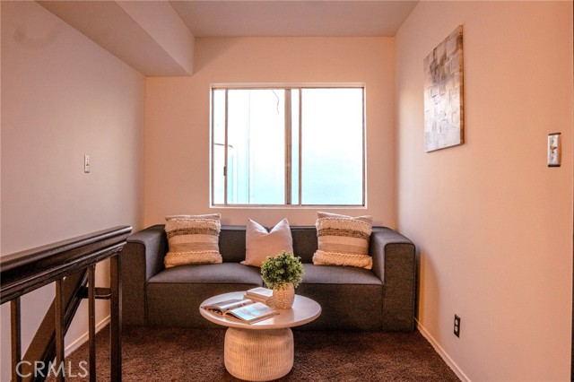 Detail Gallery Image 13 of 24 For 14144 Burbank Bld #2,  Sherman Oaks,  CA 91401 - 2 Beds | 2/1 Baths