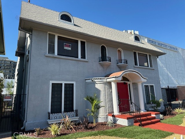 Detail Gallery Image 3 of 64 For 1025 Locust Ave, Long Beach,  CA 90813 - – Beds | – Baths