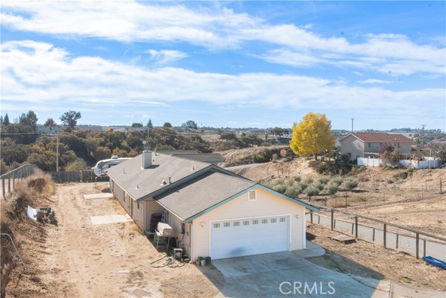 Detail Gallery Image 6 of 32 For 1690 Buck Way, Paso Robles,  CA 93446 - 4 Beds | 2 Baths