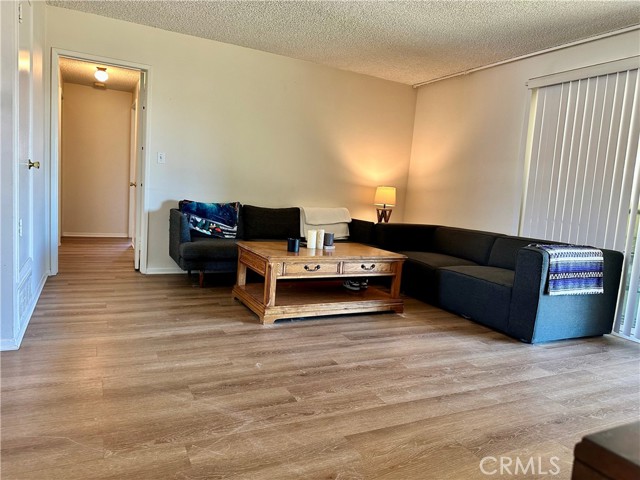 1340 Agnew Street photo 4