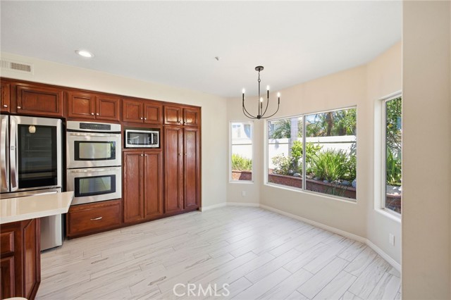 Detail Gallery Image 20 of 71 For 1504 Avenida De Nogales, San Clemente,  CA 92673 - 5 Beds | 3 Baths