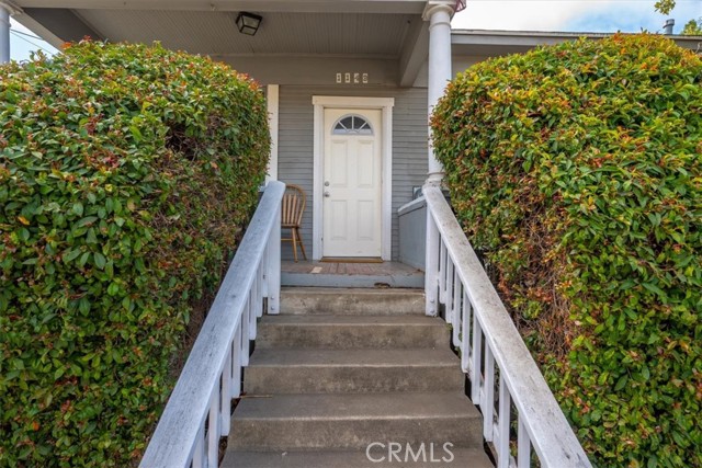 1143 Walnut Street, San Luis Obispo CA: https://media.crmls.org/medias/76d8aeb9-b80f-4f3b-8d6b-7377fa7c9284.jpg