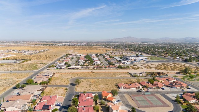 Detail Gallery Image 25 of 40 For 10335 Shahaptain Ave, Hesperia,  CA 92345 - 3 Beds | 2 Baths