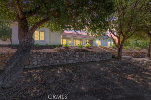 Detail Gallery Image 2 of 44 For 40994 Calle Bandido, Murrieta,  CA 92562 - 3 Beds | 3 Baths