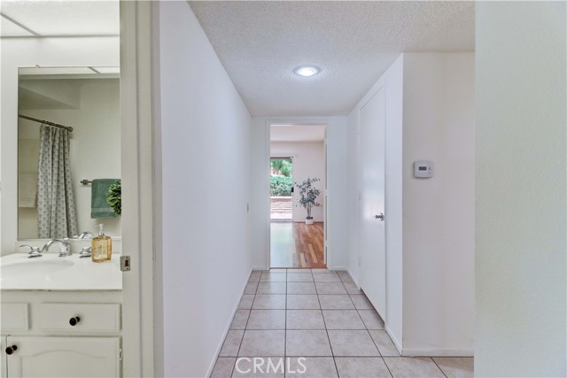 3463 Bahia Blanca W, Laguna Woods CA: https://media.crmls.org/medias/76da0c47-4a95-4fa7-9011-3e806c4be38c.jpg