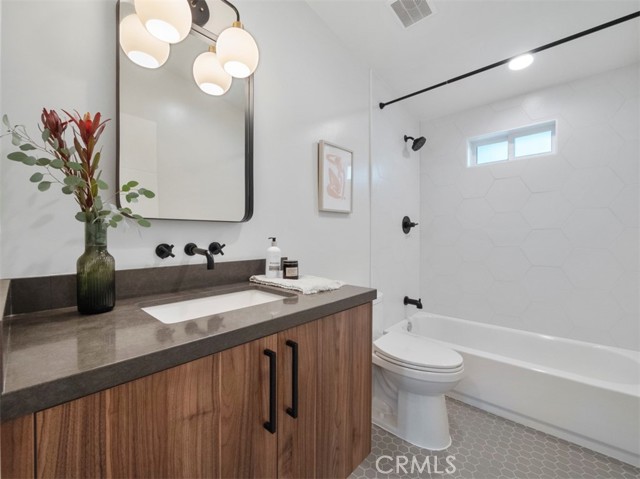 76dab387 E848 4a3c 9385 F8965259651f