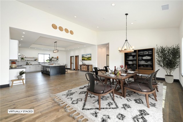 Detail Gallery Image 11 of 68 For 17370 Rodeo Rd, Lake Elsinore,  CA 92530 - 4 Beds | 3/1 Baths