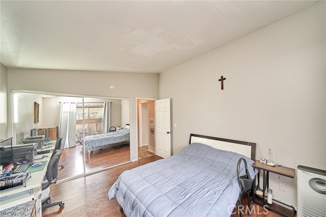 832 Coriander Drive, Torrance CA: https://media.crmls.org/medias/76dba63a-6b35-45d6-b7aa-36ecad630f67.jpg