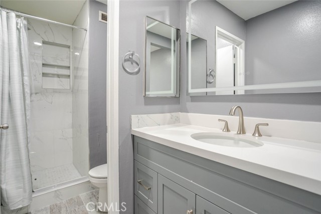 Detail Gallery Image 13 of 23 For 18015 Sundowner Way #647,  Canyon Country,  CA 91387 - 3 Beds | 2 Baths