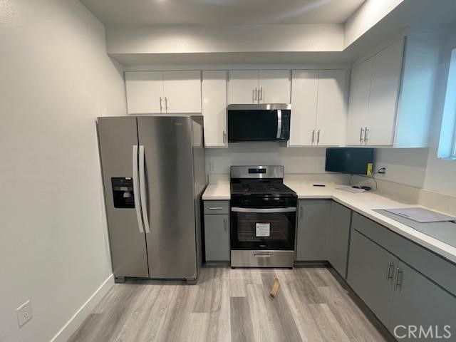 Detail Gallery Image 5 of 5 For 11451 Victory Bld #2,  North Hollywood,  CA 91606 - 3 Beds | 2 Baths