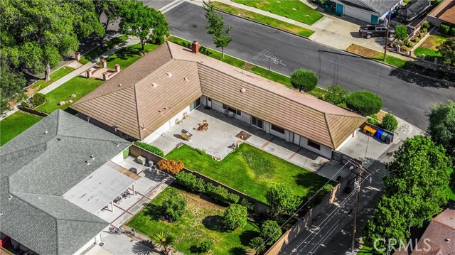 1753 N Albright Avenue, Upland CA: https://media.crmls.org/medias/76dc40cd-4b0d-483b-8e0e-415bd9e3d874.jpg