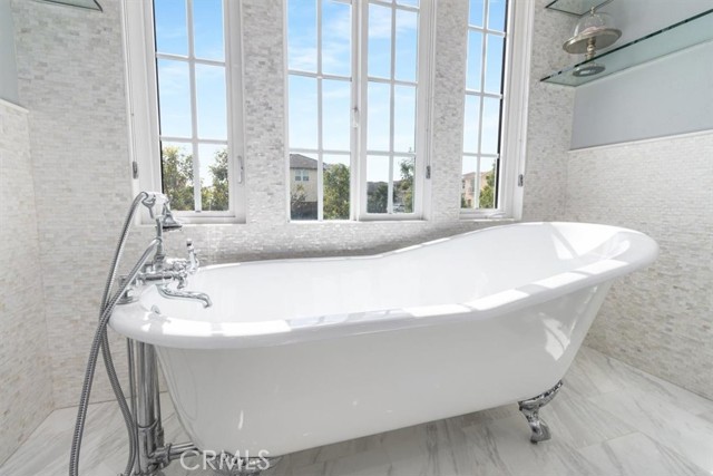 Detail Gallery Image 28 of 34 For 5342 Kenilworth, Huntington Beach,  CA 92649 - 5 Beds | 4 Baths