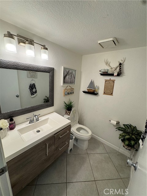 475 Whitney Avenue, Vallejo CA: https://media.crmls.org/medias/76dcc9a3-7bdd-4693-baab-6792584427bd.jpg
