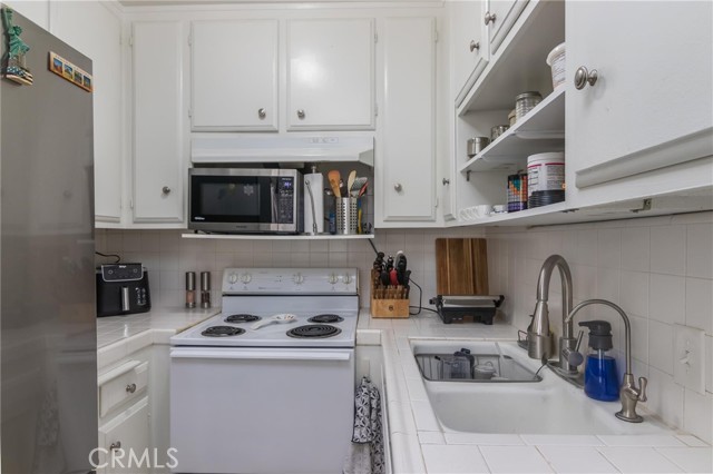  Income Home for Sale in Burbank, California