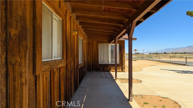 Detail Gallery Image 5 of 28 For 21512 Pahute Rd, Apple Valley,  CA 92308 - 2 Beds | 2 Baths