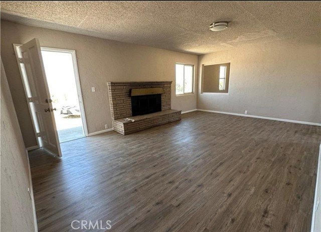 Detail Gallery Image 9 of 35 For 36281 Fleetwood St, Lucerne Valley,  CA 92356 - 3 Beds | 2 Baths