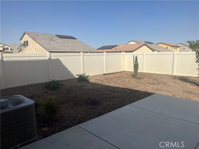 Detail Gallery Image 18 of 19 For 26564 Rosebay Way, Menifee,  CA 92585 - 4 Beds | 3/1 Baths