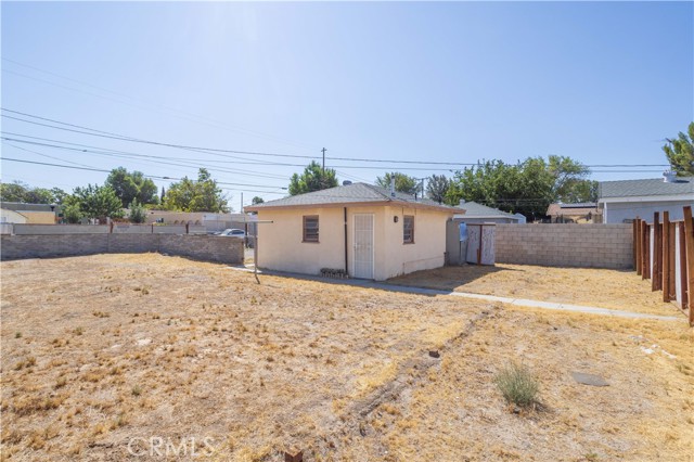 Detail Gallery Image 14 of 23 For 44632 Fern Ave, Lancaster,  CA 93534 - 4 Beds | 2 Baths