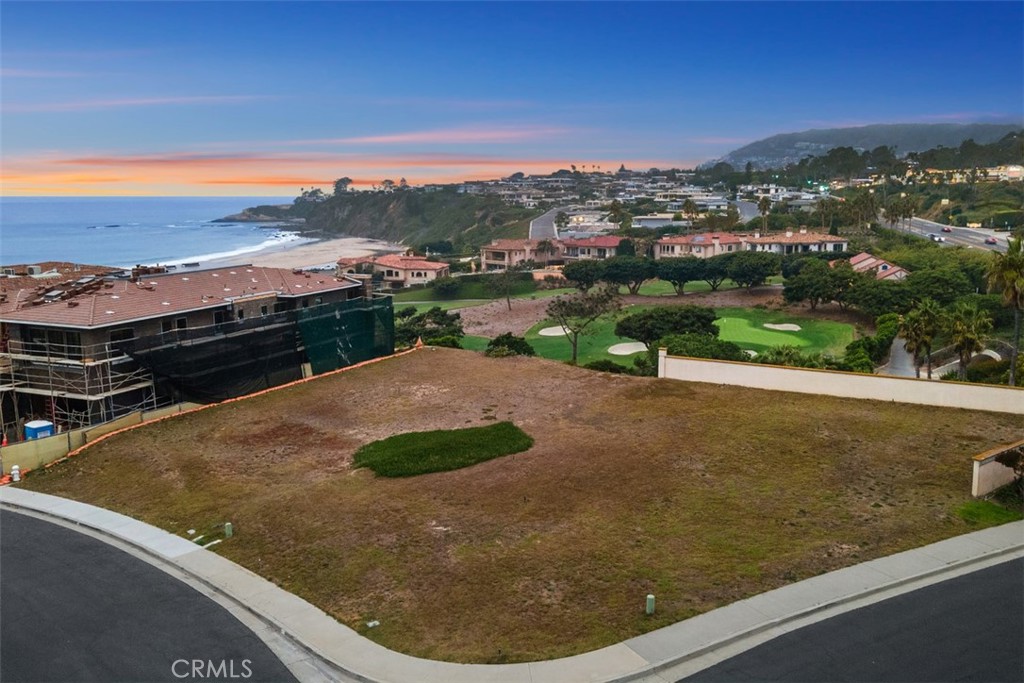 MLS #OC23195708 img 1