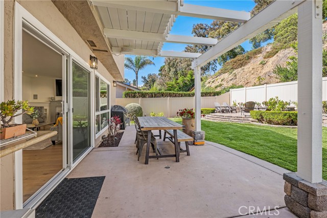 Detail Gallery Image 36 of 48 For 5497 Coral Reef Avenue, La Jolla,  CA 92037 - 5 Beds | 3 Baths
