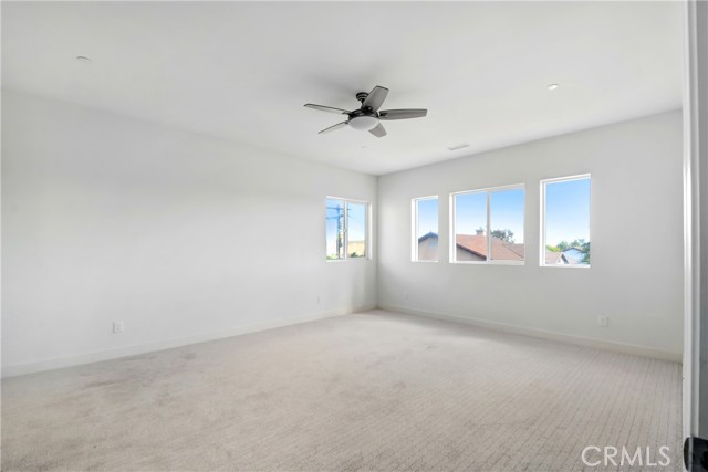 Image 17 of 22 For 20352 State Street