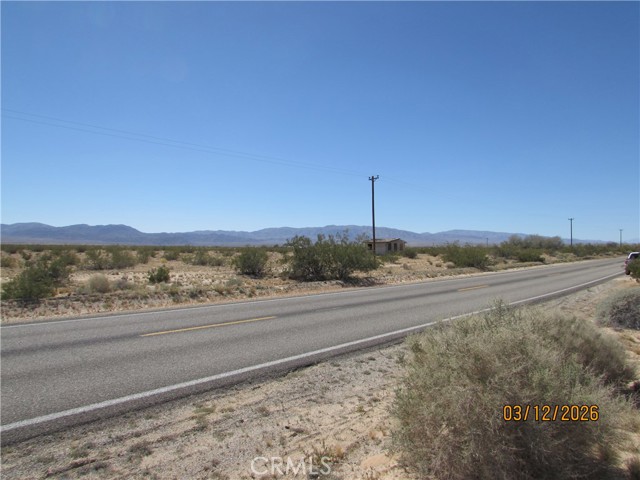 Detail Gallery Image 4 of 9 For 42 Amboy, Twentynine Palms,  CA 92277 - – Beds | – Baths