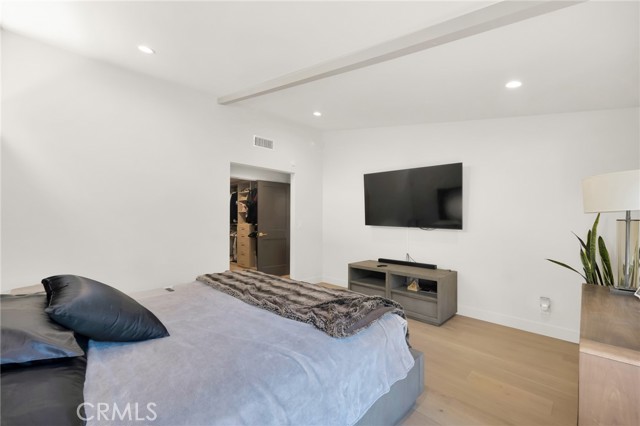 Detail Gallery Image 24 of 40 For 4941 Rigoletto St, Woodland Hills,  CA 91364 - 3 Beds | 2/1 Baths