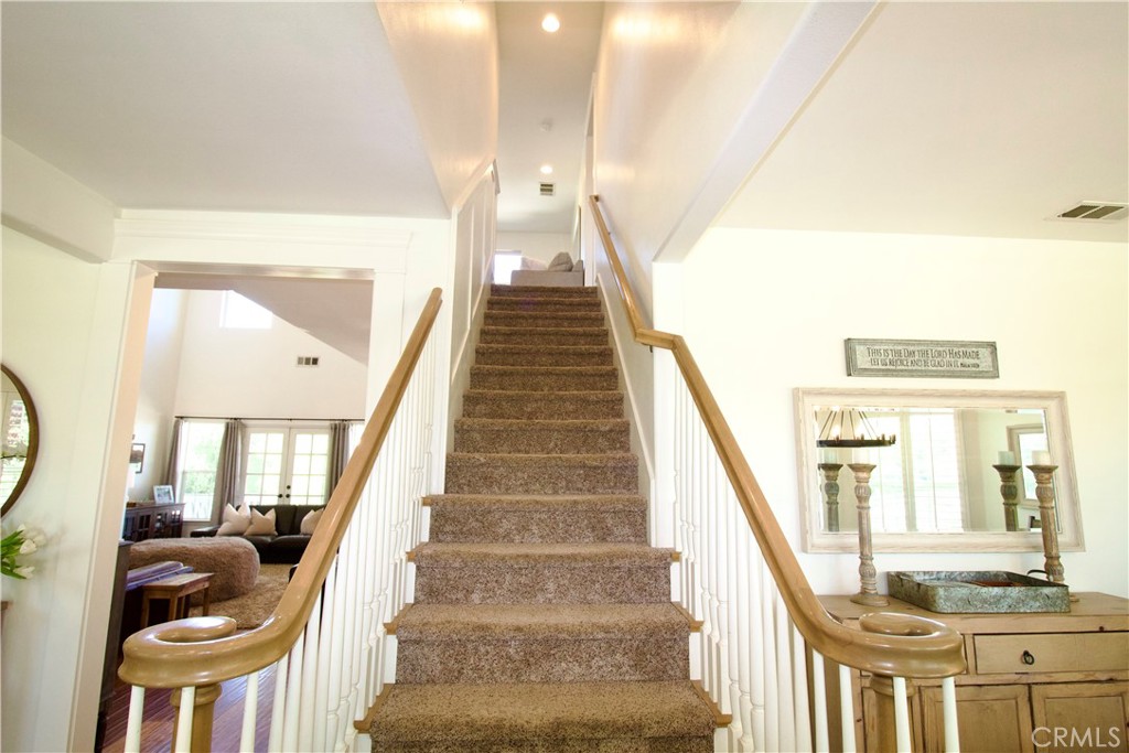 MLS #OC25090565 image #14