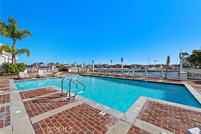 Detail Gallery Image 50 of 73 For 1030 Bayside #702,  Newport Beach,  CA 92660 - 2 Beds | 2 Baths