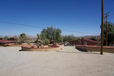 35535 State Highway 18, Lucerne Valley, California 92356, ,Commercial Sale,For Sale,35535 State Highway 18,CRIV23186867