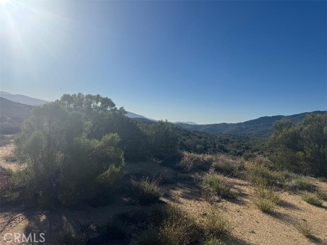 44456 Broken Wheel, Anza CA: https://media.crmls.org/medias/76e295d7-7220-4f3c-ae6a-c012179432d4.jpg