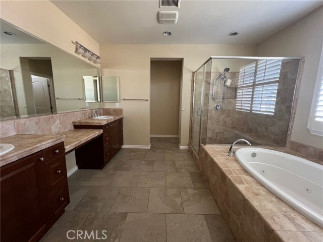 14538 Eagle River Road, Eastvale CA: https://media.crmls.org/medias/76e29c98-eee8-49f4-ab03-3583f675a521.jpg