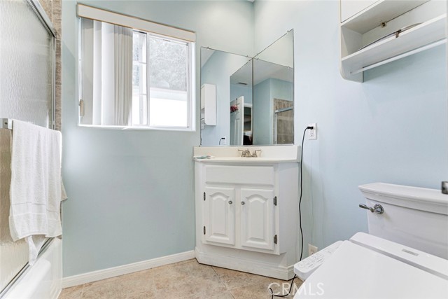 Detail Gallery Image 26 of 55 For 6648 Gaviota Ave, Lake Balboa,  CA 91406 - 4 Beds | 4 Baths