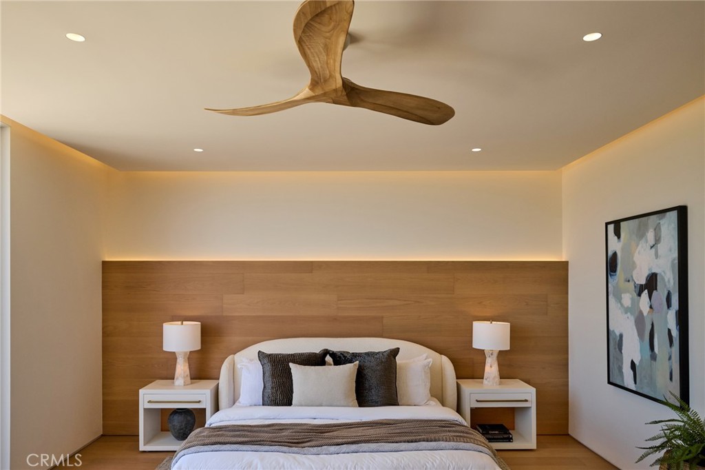 MLS #OC25242053 image #21