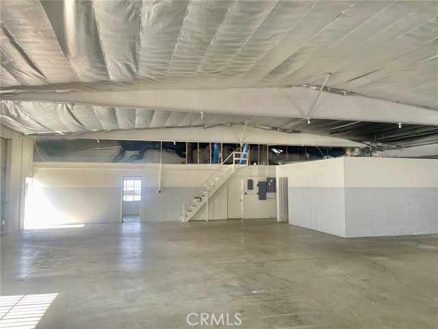 9733 Klingerman Street, South El Monte, California 91733, ,Commercial Lease,For Rent,9733 Klingerman Street,CRWS24132975