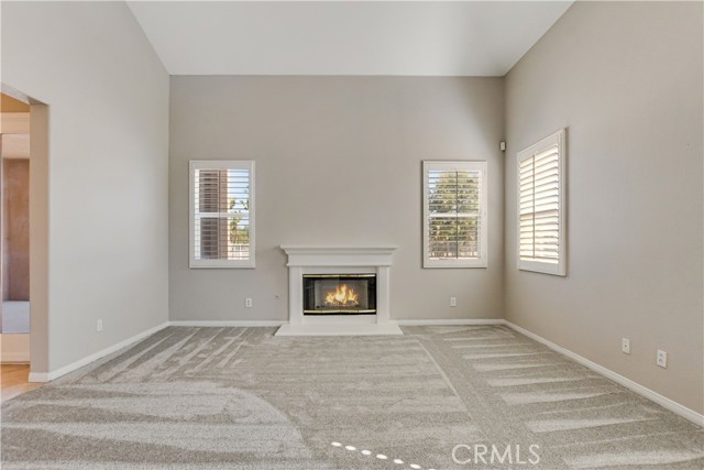 Detail Gallery Image 12 of 75 For 18614 Glass Mountain Dr, Riverside,  CA 92504 - 4 Beds | 3/1 Baths