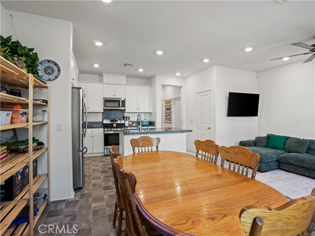 Detail Gallery Image 8 of 26 For 34495 Agave Dr #4110,  Winchester,  CA 92596 - 3 Beds | 2/1 Baths