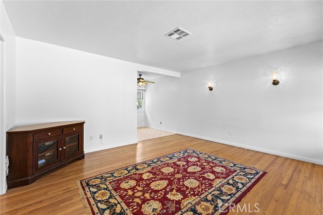 Detail Gallery Image 5 of 45 For 8144 Verbena Dr, Riverside,  CA 92504 - 3 Beds | 1 Baths