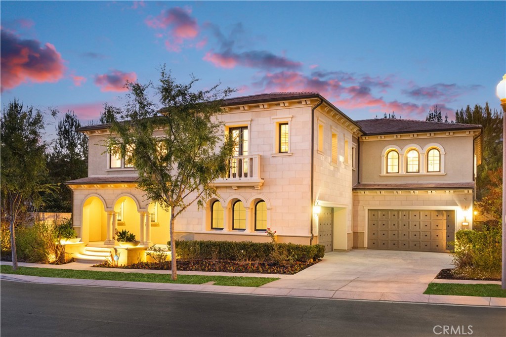 MLS #OC26128917 image #1