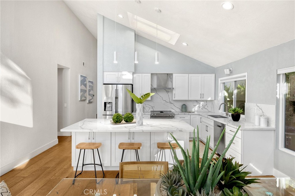 MLS #OC25175333 img 15