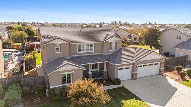 Detail Gallery Image 3 of 49 For 15509 Quintero Pl, Bakersfield,  CA 93314 - 3 Beds | 2/1 Baths