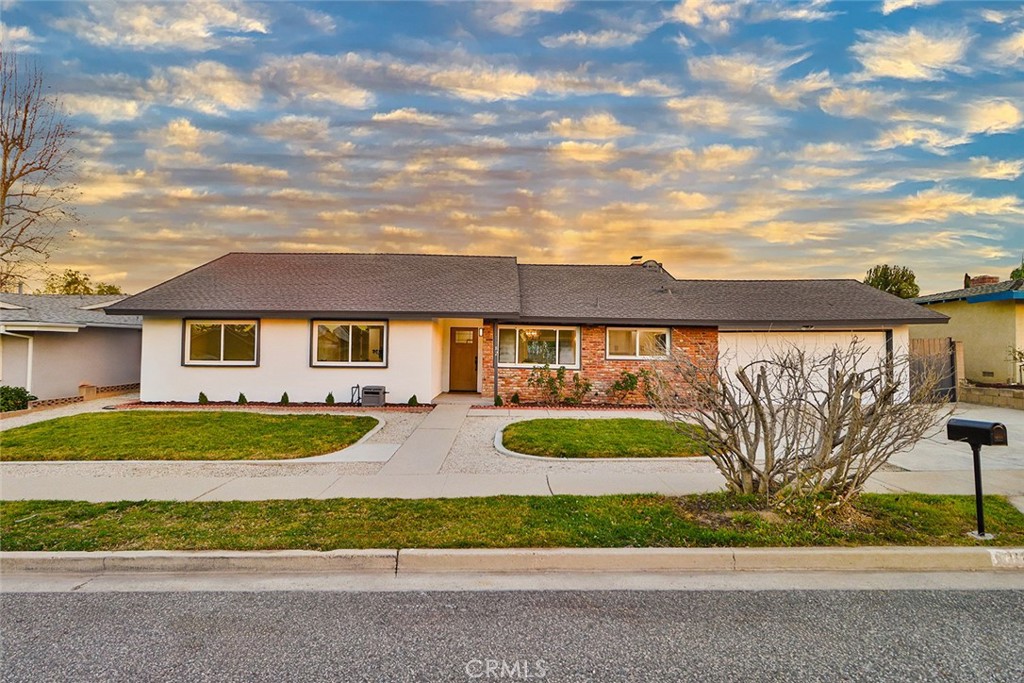 https://media.crmls.org/medias/76e5dd6c-94b3-44ec-9f63-fc59aa605414.jpg?preset=X-Large