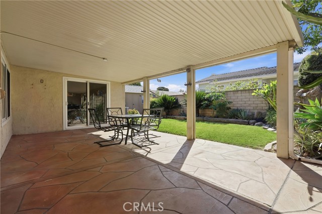2420 Pauline Street photo 6